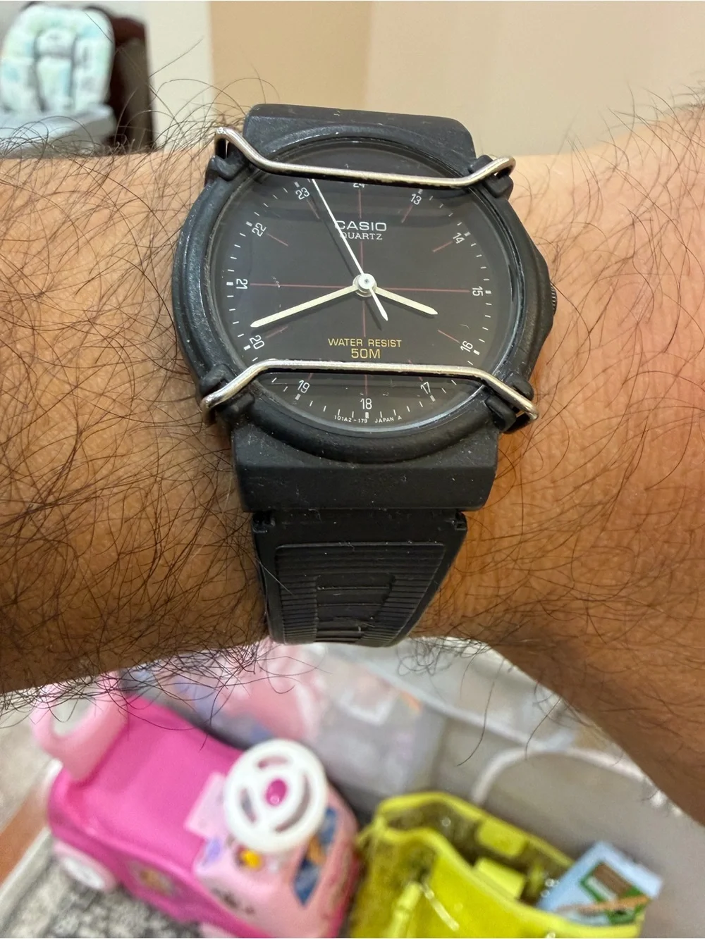 Ultra Rare Vintage Casio MQ-30W Unisex Watch 1980s Bullbar Japan 317 RUNNING